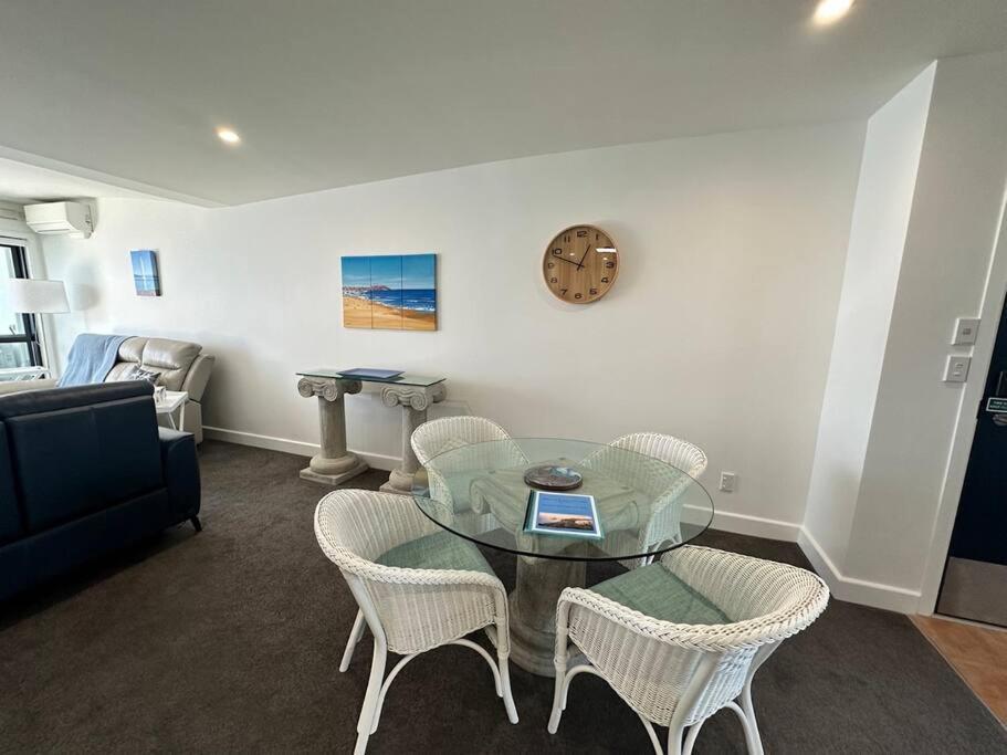 מאונט מאונגאנוי Luxury Beach Escape - 6 Adams Ave Mt Maunganui מראה חיצוני תמונה